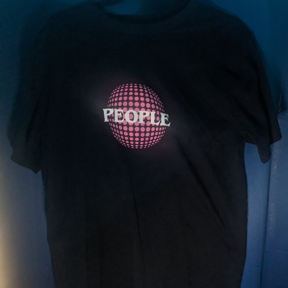 United Tshirt Black "People Madly in Love With You" Large